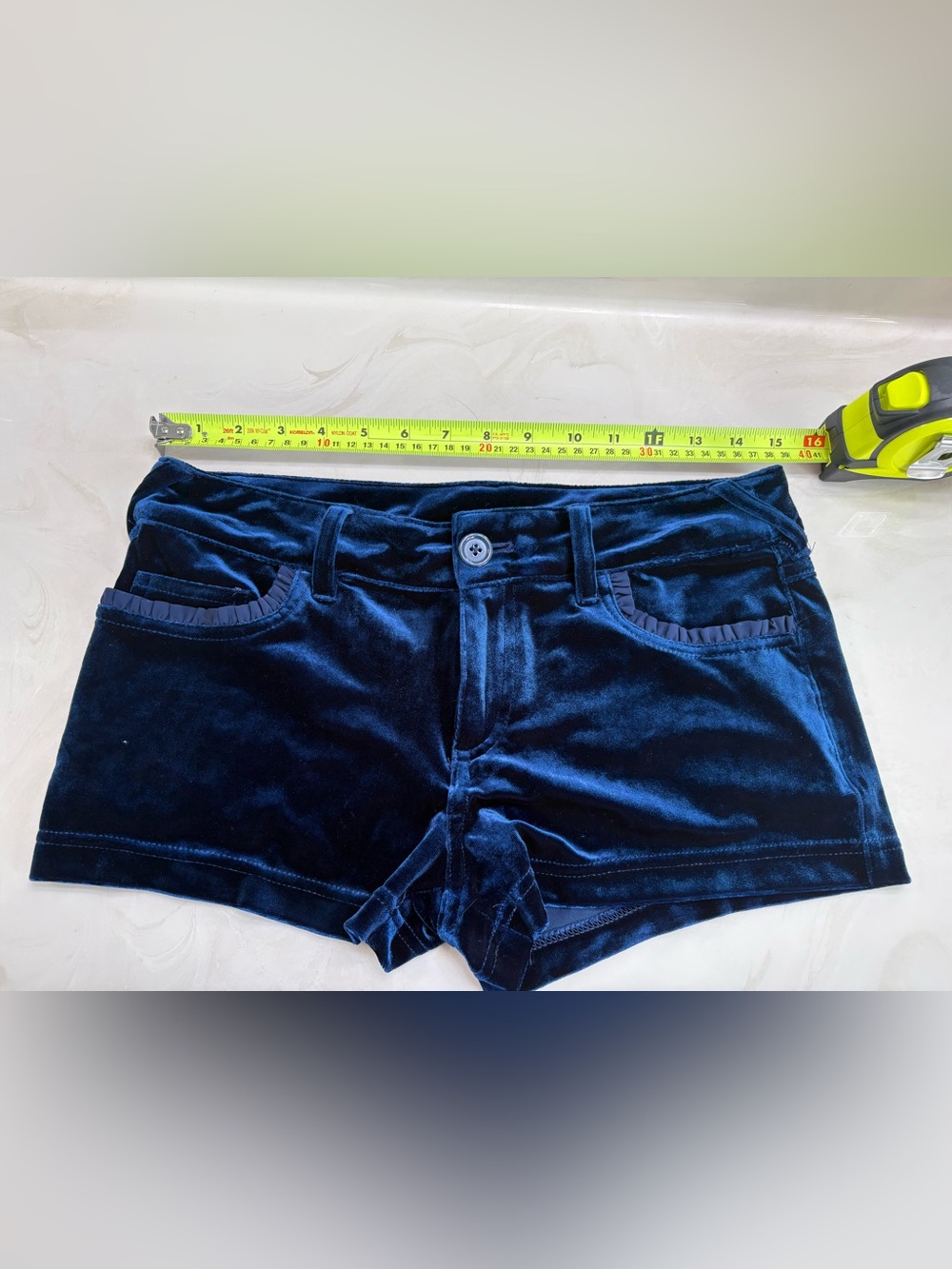 princess vera wang Velvet Shorts - Navy Blue
